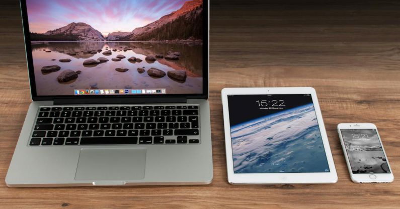 Digital Marketing Trends - Macbook Pro Beside White Ipad
